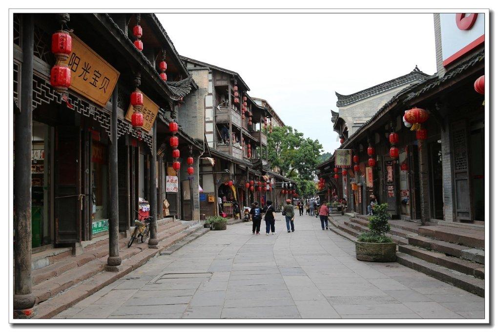 胖子相亲被女生嫌弃，在父亲严格要求锻炼下，他逆袭超帅，改变人生。这样也挺不错吗？游戏画面